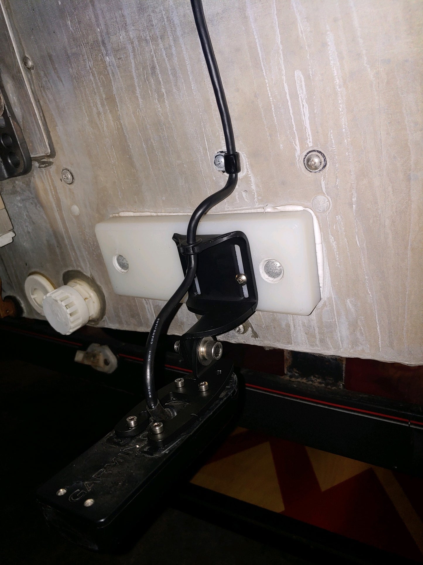 Garmin Transducer Mount