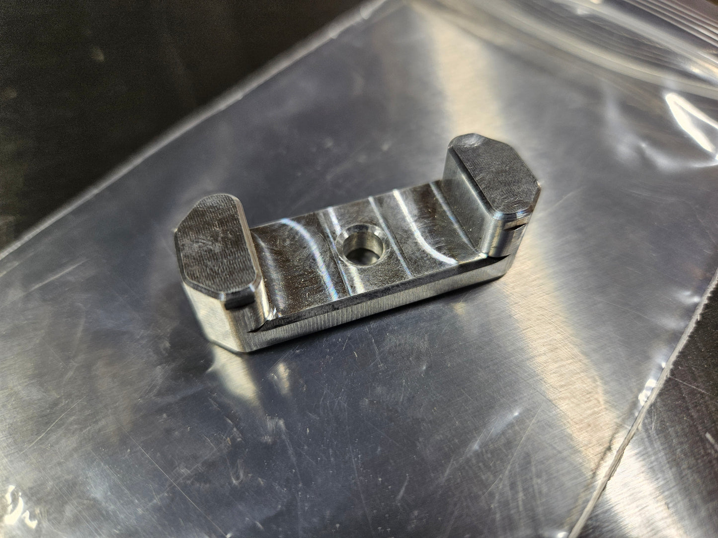 John Deere 1 Series 3PT Lever Clamp / Stop