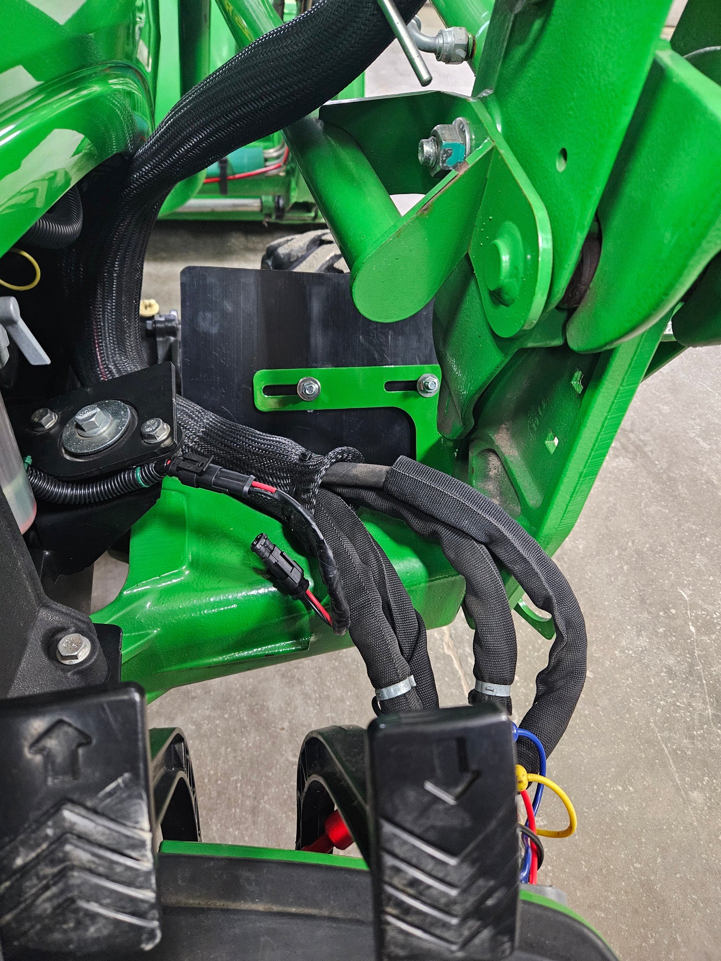 John Deere 1 Series Mud Flap Kit